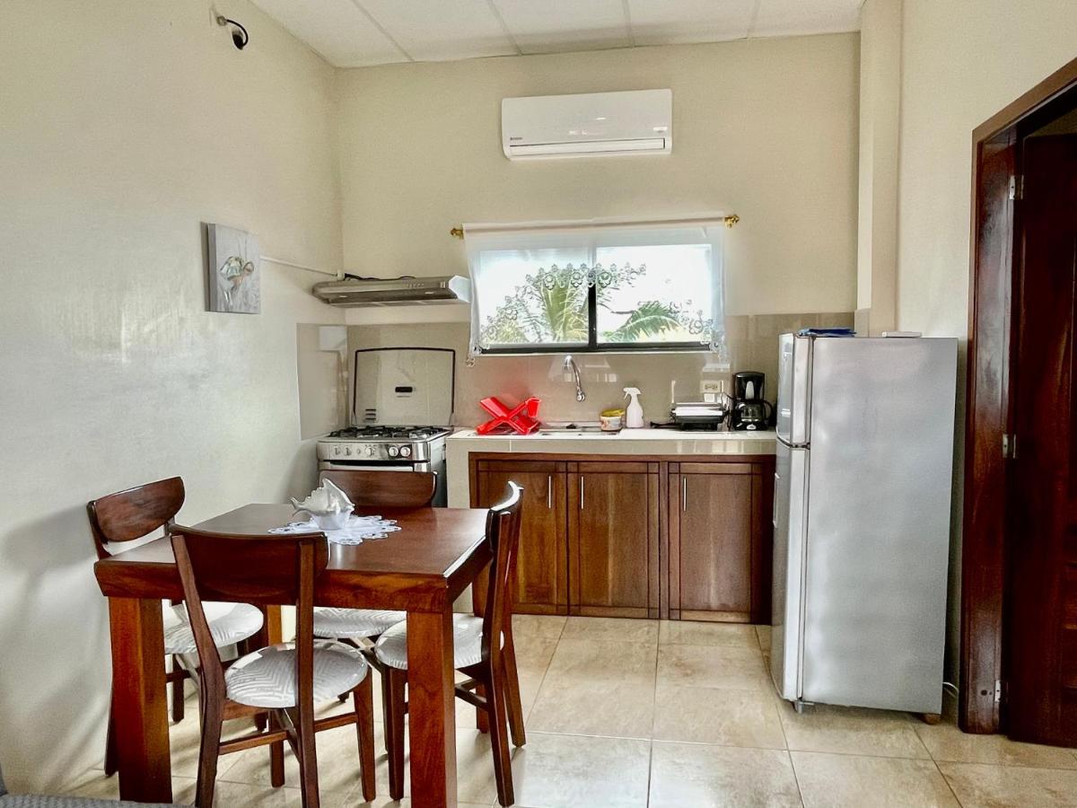 Apartahotel Casa Soleil Puerto Villamil Kültér fotó