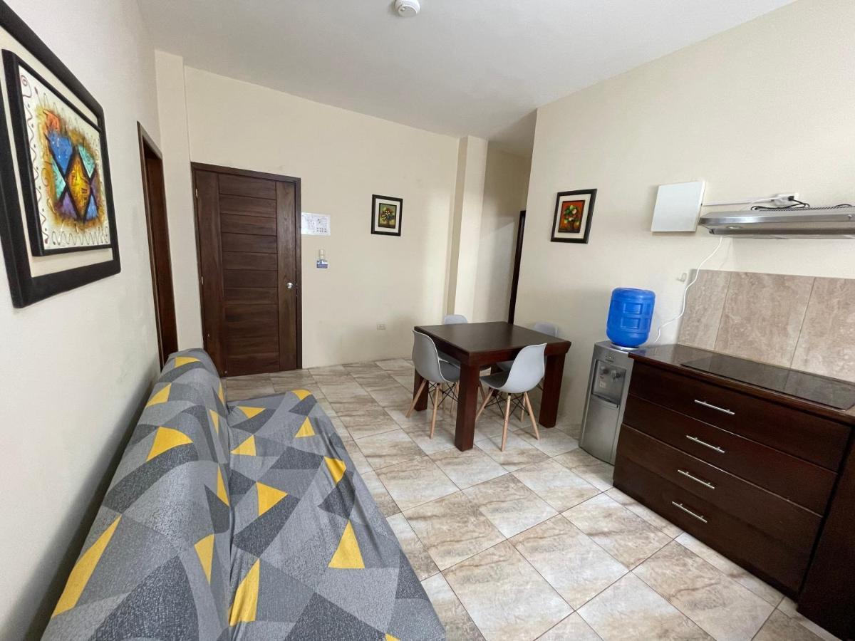 Apartahotel Casa Soleil Puerto Villamil Kültér fotó