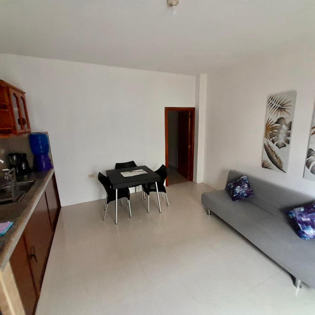 Apartahotel Casa Soleil Puerto Villamil Szoba fotó