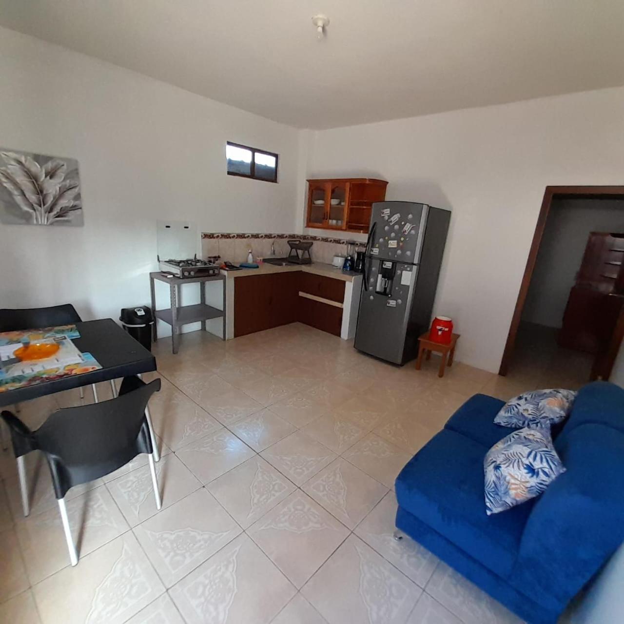 Apartahotel Casa Soleil Puerto Villamil Szoba fotó